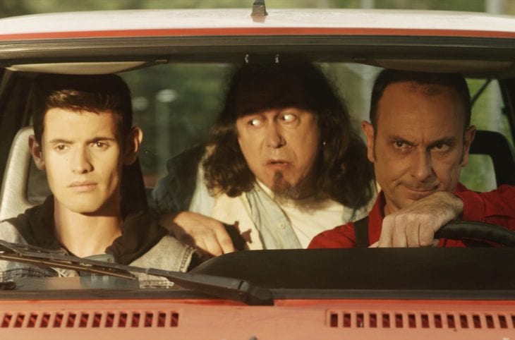 22113160410_9169c4bd8d_h[1]